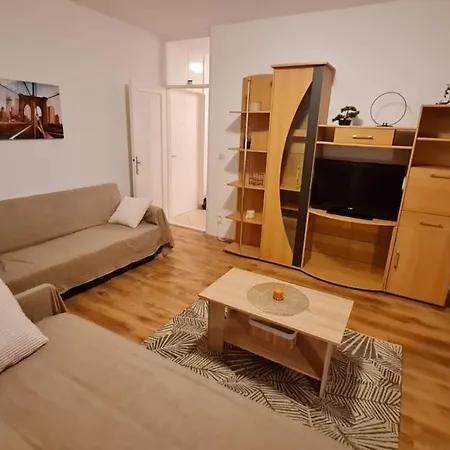 Lola Apartment